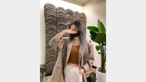 지연, 회색빛 긴 생머리도 찰떡…크롭톱으로 힙한 매력 