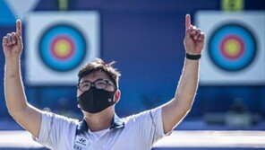 한국 양궁 리커브, 세계선수권 전 종목 석권…김우진 첫 3관왕