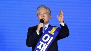 이재명 “유동규, 불미스러운 일 연루 안타깝게 생각…진실규명 기대”