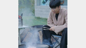 임영웅, 휴가 비하인드 공개…여유로운 분위기