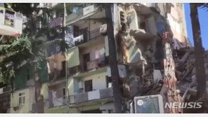조지아 휴양지 바투미서 7층 주택 붕괴…사상자 파악 중
