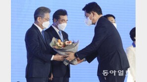 이재명, 민주당 대선후보로 선출…최종득표율 50.29%