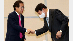 윤석열, 최재형-하태경에 러브콜… 홍준표는 안상수 손 잡아