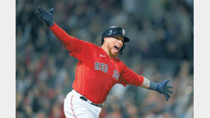 빨간 양말 또 웃었다… 보스턴 연장 끝내기로 리그 챔프전까지 1승 남아