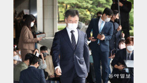 [단독]“기자 출신 배씨, ‘이재명 마크맨’이라며 김만배 데려와” 