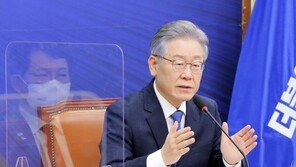 이재명, 도정업무 복귀…이낙연측 해단식 미루고 상황 점검