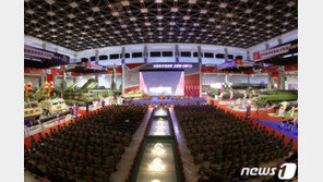 국방부 北 ‘무기’ 전람회에 “한미 정보당국이 분석 중”