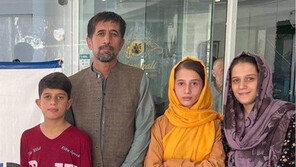 2008년 조난 바이든 구해준 통역사 아프간 탈출