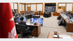 장군 전유물 ‘지퍼형 전투화’, 병사들도 신는다