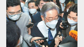 野, 경기도청 찾아가 “대장동 국감자료 내라”… 李 “성남시 사업이라 경기도에 자료 없다” 