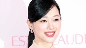 故 설리, 오늘 사망 2주기…추모 물결·여전한 그리움