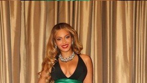 40세 비욘세, 파격 패션 속 글래머러스 매력 발산