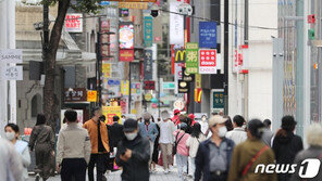 ‘이젠 직원 구하지 못할까 걱정’…분식집 사장님의 부푼 꿈