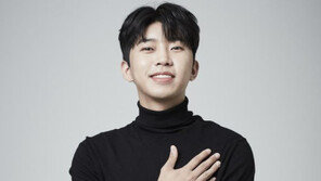 임영웅 “새로운 시작, 기적 만들어준 영웅시대 감사”