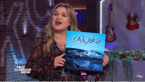 “세상 놀라게 했다” 에스파, 美 ‘켈리 클락슨 쇼’ 첫 출연