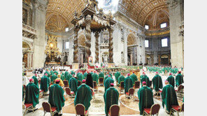 바티칸 주교시노드 개막… 가톨릭 개혁 분수령 전망