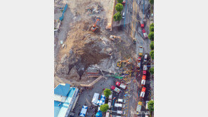 광주 붕괴 참사 책임자 7명 병합 첫 재판 “책임 부인”