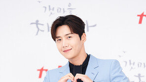 ‘낙태 종용설’ 김선호 측 “사실 파악 중…조금만 기다려달라”