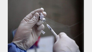 “23살 외동아들, 백신 맞고 이틀 후 사망” 억울함 호소한 母