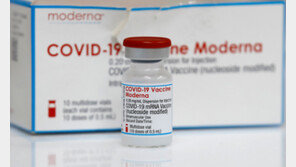 美FDA, 얀센+모더나 부스터샷 허용 방침… 항체 76배로 늘어