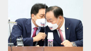 李 “이제 쥐 잡을 때” 공세에… 尹 “쥐에게 뇌물받은 고양이” 반격 