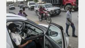 “수도의 40%를 갱단이 장악”…무법천지된 아이티