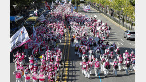 “오도 가도 못해” 민노총 집결에 서울 도심 교통 마비…시민들 항의