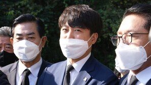 이준석 대표 “윤석열의 전두환 옹호 동의할 수 없어”