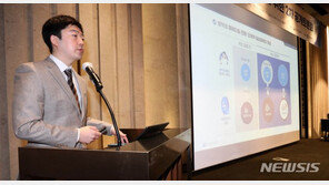 “일상회복, 중환자 3000명 될수도…서킷 브레이커 필요”