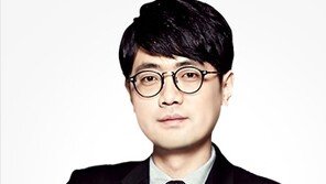 檢, ‘경쟁자 비방 댓글’ 대입수능 1타 강사 박광일 징역 3년 구형