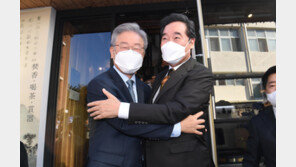 이재명-이낙연 찻집 회동…“정권 재창출 합심”