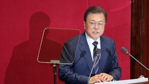 文 마지막 예산안 시정연설서 ‘위기’ 33번, ‘경제’ 32번, ‘회복’ 27번