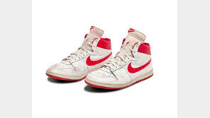 ‘신인’ 마이클 조던이 신은 농구화, 17억원에 낙찰