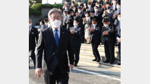 이재명, 대장동 논란속 “부동산은 자신있다”