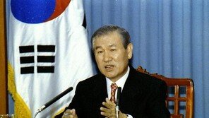 노태우 대신 5·18 사죄한 아들…손녀는 해군 자원입대