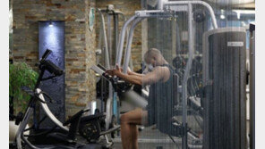 ‘백신 패스’ 연기 없다…정부 “최소한의 위험성 통제”