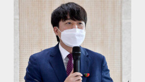 이준석 “여가부가 與공약 만들어… 부처 전수조사해야” 