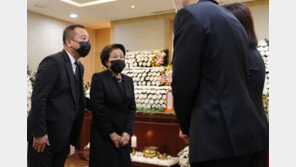 노태우 전 대통령 추모 행렬… 영결식 올림픽공원서 열릴 듯