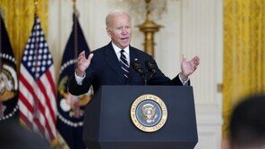 의회 찾은 바이든 “다음 주가 내 남은 임기 결정”