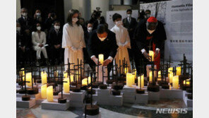 文대통령 “DMZ 철조망 철거, 남북 전쟁 끝난 모습 상상해보라”
