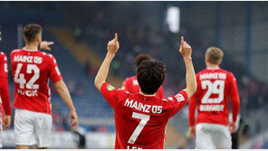 ‘이재성 분데스리가 데뷔골’ 마인츠, 빌레펠트에 2-1 승리…5위 도약