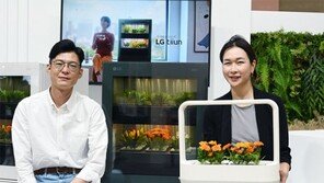 “힐링하며 재배할수 있는 식물 찾으러 사막 작물도 먹어봤죠” 