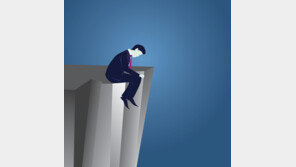 회식 후 아파트서 추락한 20대…유족, 직장내 괴롭힘 의혹 제기