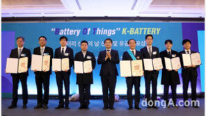 전영현 삼성SDI 사장, ‘배터리 산업의 날’ 금탑산업훈장 수상… 경제 발전 기여 공로