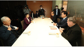 송기인 신부 “재난금? 이재명, 크게 일 벌여…당 정책 따라야”