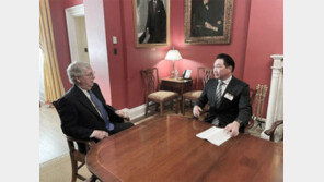 최태원 회장, 美 정계 리더들 만나 “61조원 투자” 