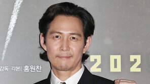 이정재, 오늘 미국 출국…‘오겜’ 프로모션+예술계 행사 참석