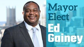 “플로이드 사건 후 출마 결심”…美피츠버그서 첫 흑인 시장 탄생