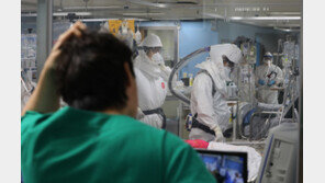 [속보]2482명 확진, 이틀째 2천명대…4차 유행 최다 사망 ‘24명’