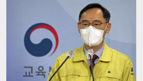 무증상 수험생, 재택 아닌 입원치료…별도 시험장서 수능